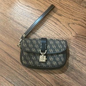 Dooney & Bourke Wristlet